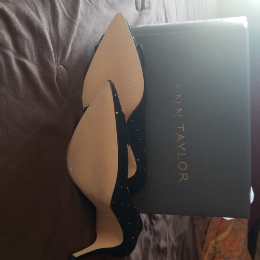 Pumps - Picture 4 of 4